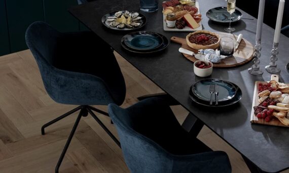 marble dining table in Gold Coast